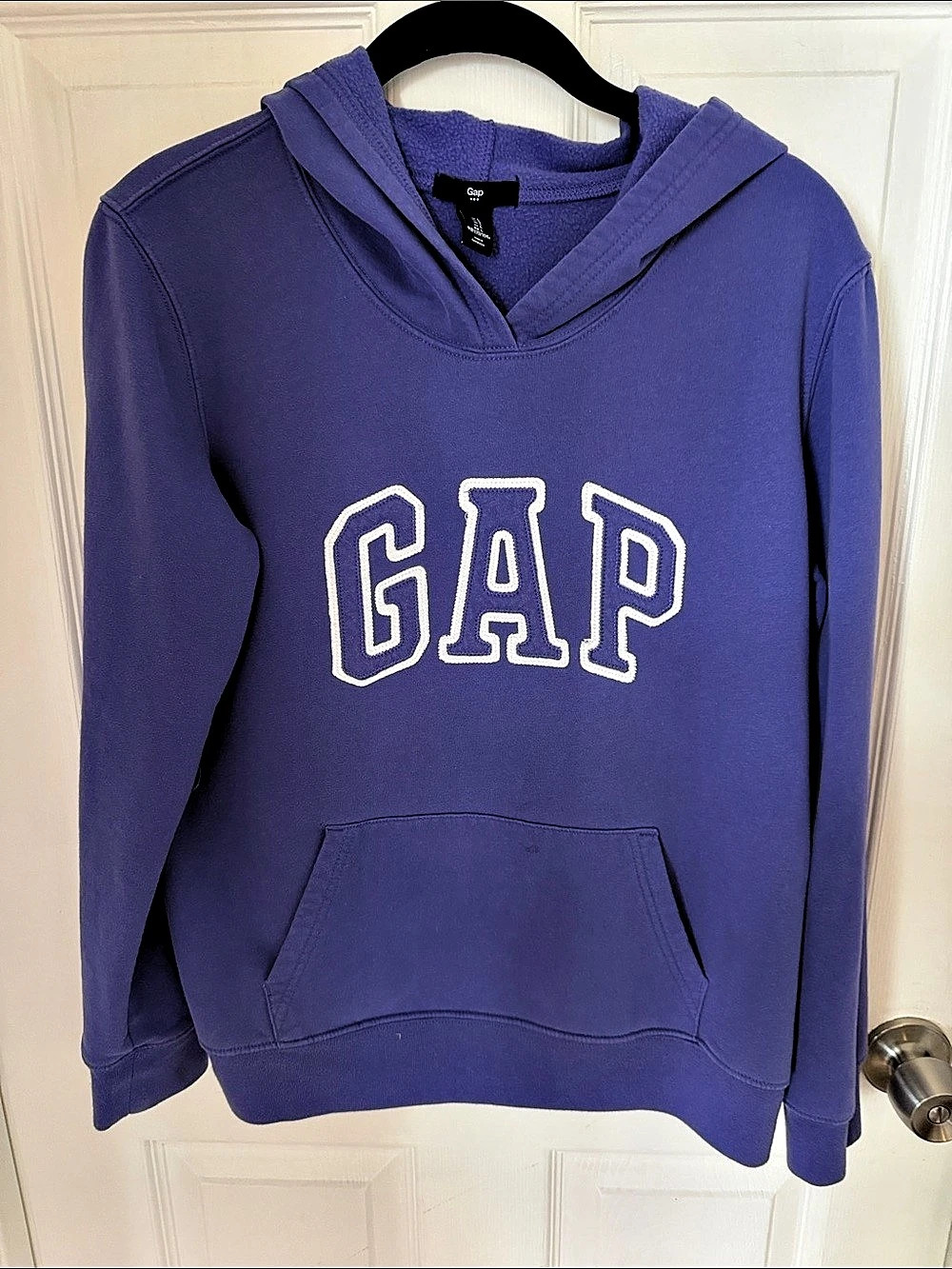 Gap Arch Logo Hoodie Logo Hoodie in Purple Size Large Like New